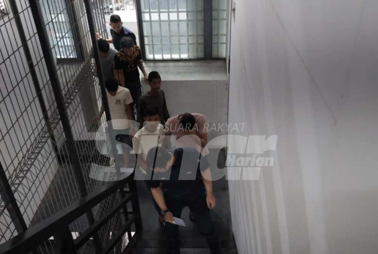 Six siblings face possible death penalty over drug trafficking charge