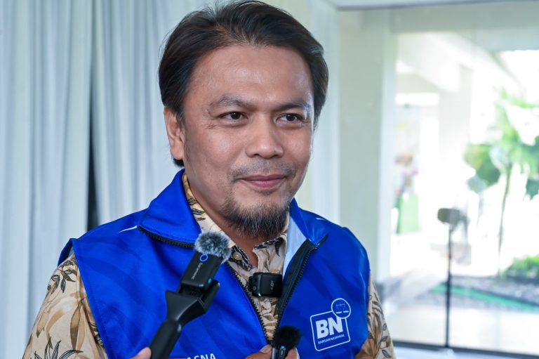Mohd Asna Berazam Realisasikan Pembinaan Sekolah Di Lenggeng