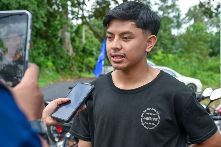‘Kalau PH Macam Sendu Sikit’… Anak Muda Tetap Bersama BN