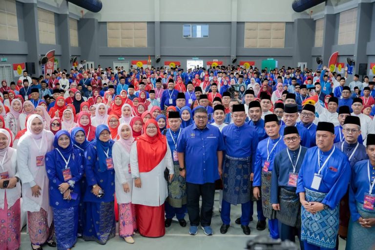 Mesyuarat UMNO Kota Melaka Medan Perkukuh Kesiapsiagaan Hadapi PRN
