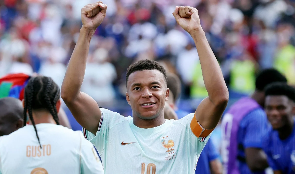 Mbappe, Dembele bawa Perancis ke separuh akhir