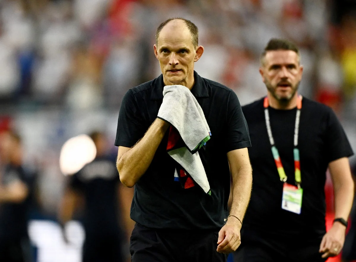 Tuchel pertahan pendekatan keras