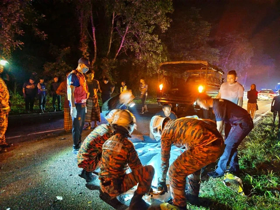 Satu maut, 3 cedera nahas dua kereta di Bukit Kemangi