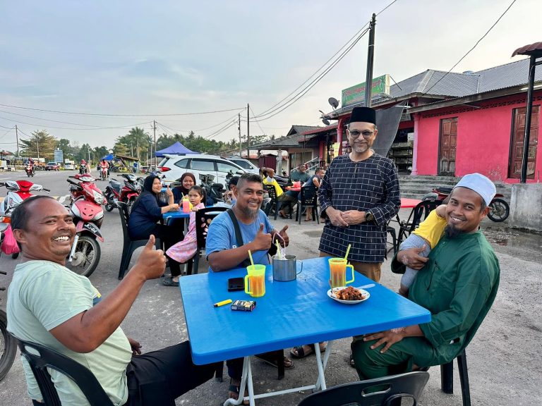 Anak Jati Palong, Pak Mus Tekad Terus Berusaha Sehabis Baik Demi Rakyat