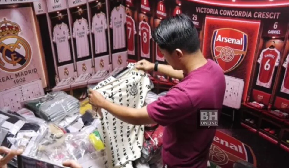 KPDN rampas 10,500 jersi bola sepak tiruan bernilai RM375,000