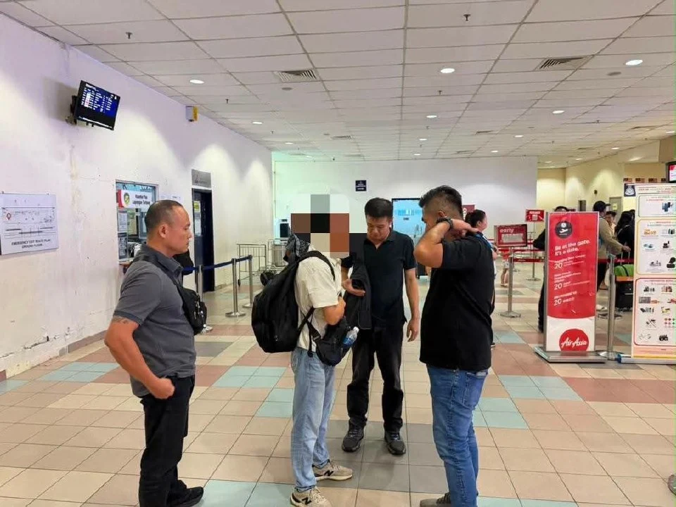 Lelaki asing dicekup di Miri, disyaki pasang alat 'skimming' ATM di Brunei