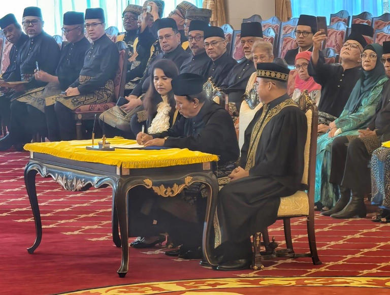 Ismail Lasim sworn in as new Negeri Sembilan menteri besar