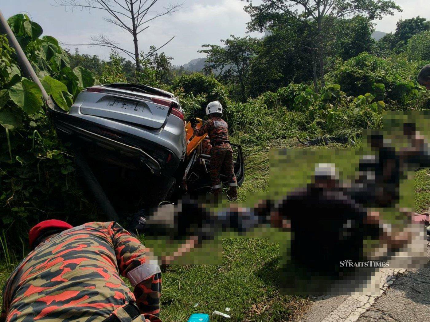 Two killed after SUV crashes moments after U-turn in Gua Musang