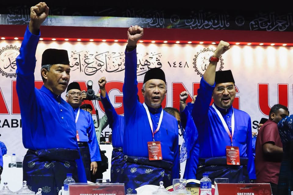 Menerokai Maksud Tersirat Agenda Malaysia Biru Dan Tafahum Siayasi