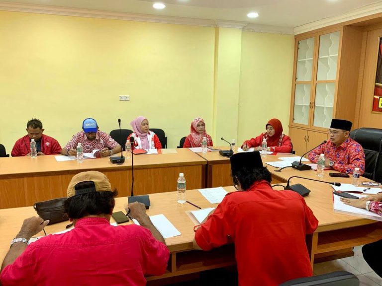 UMNO Lahad Datu Perkemas Gerak Kerja, Sokong Tabung Solidariti Najib
