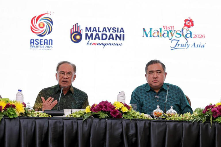 Anwar to hear Loke before deciding on cabinet resignation