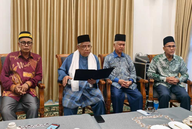 'Outsiders, PM and AGC should not interfere in Negeri Sembilan throne affairs' - Undang Yang Empat
