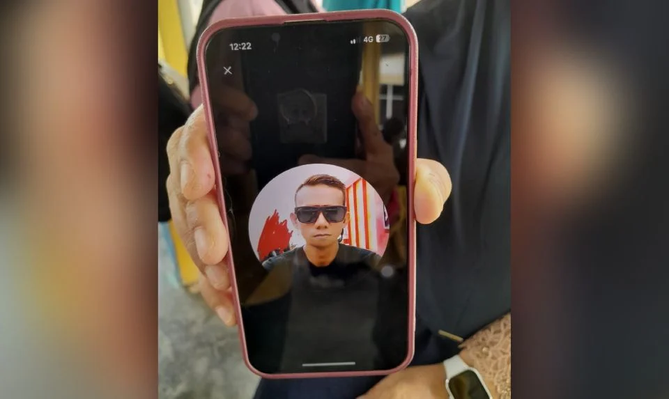 `Takdir Allah itu cantik. Allah dah susun perjalanan hidup kita' - Status WhatsApp terakhir tekong maut insiden bot bertembung
