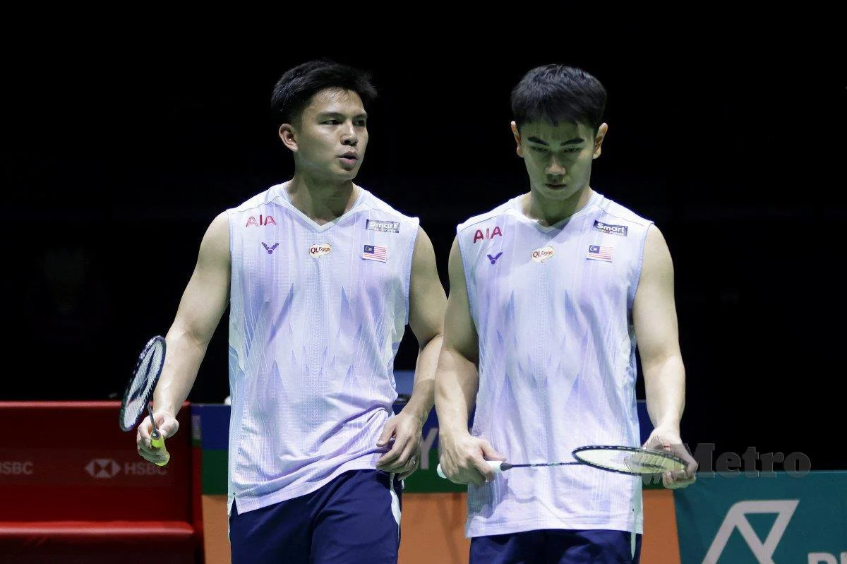 Wooi Yik-Aaron terus mara, Sze Fei-Izzuddin tarik diri