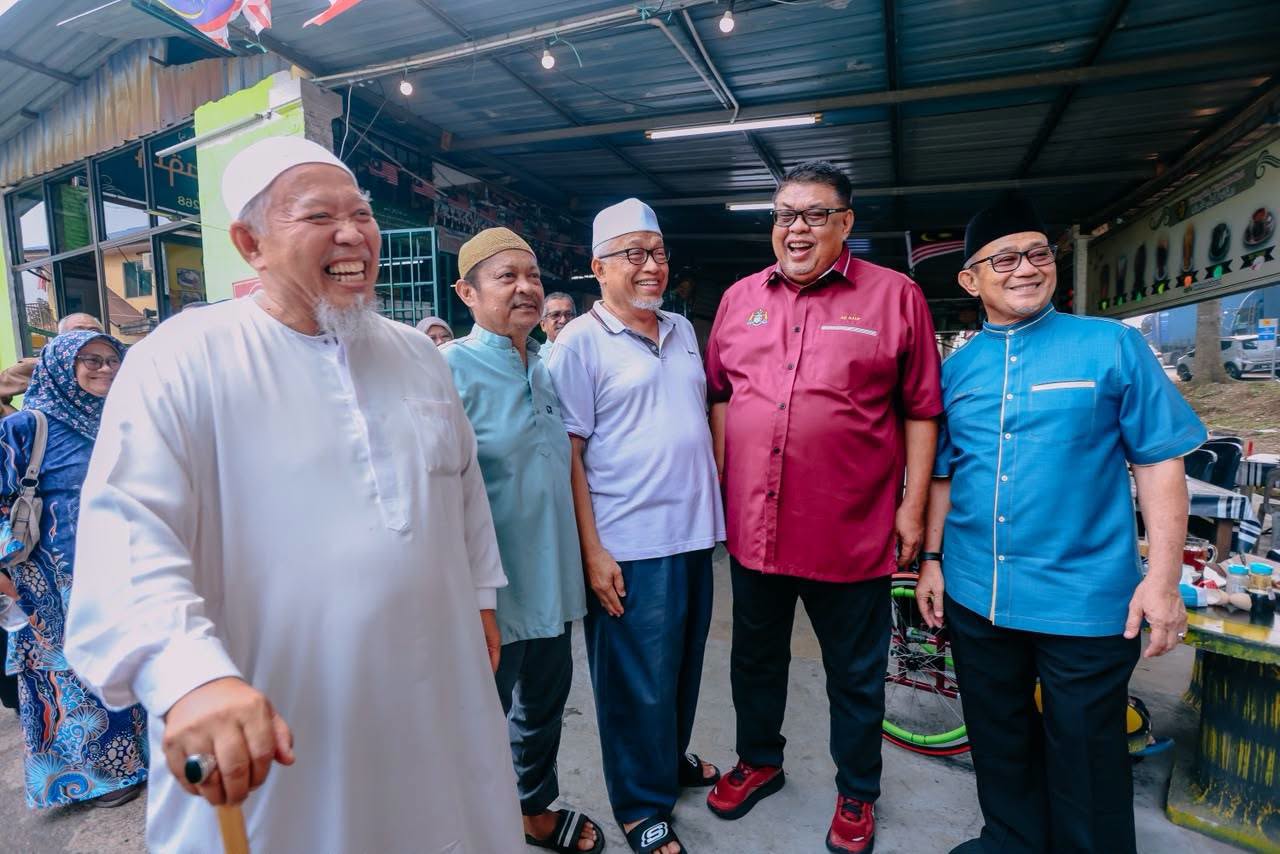Melaka Sayang Rakyat, Ab Rauf Bersama Warga Paya Rumput