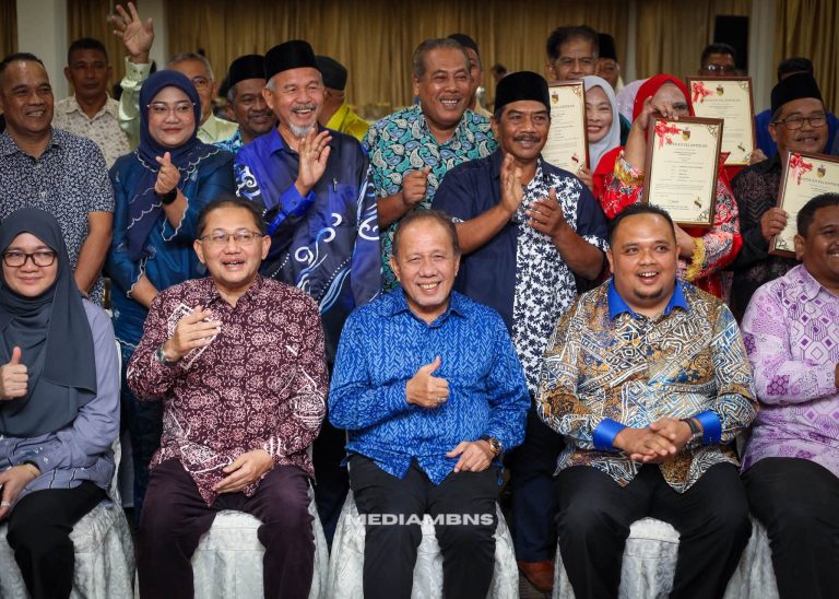 Watikah Pelantikan JPKK DUN Senaling Amanah Demi Rakyat