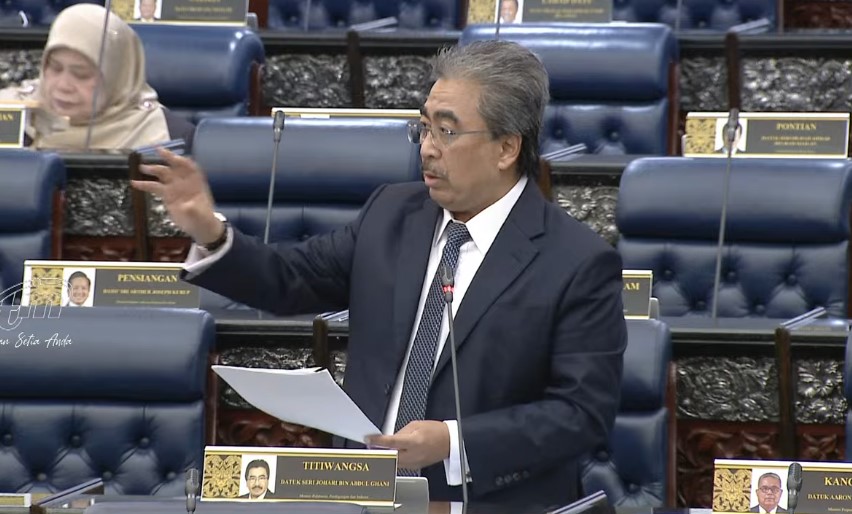 22,849 Bakat Semikonduktor Dilatih, Sasar 60,000 Menjelang 2030 – Johari