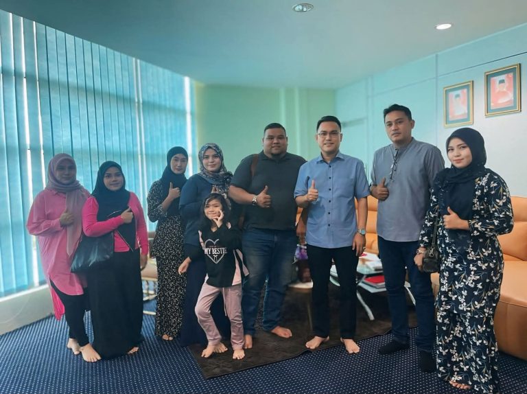 Terima Kasih TPM, Jalan Kampung Parit Keroma Dinaik Taraf