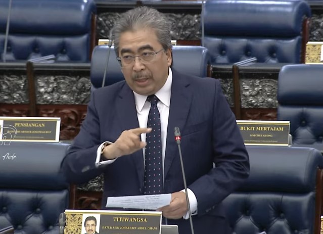 Sumbangan Pusat Data Kepada KDNK Meningkat Kepada RM14.1 Bilion Pada 2025