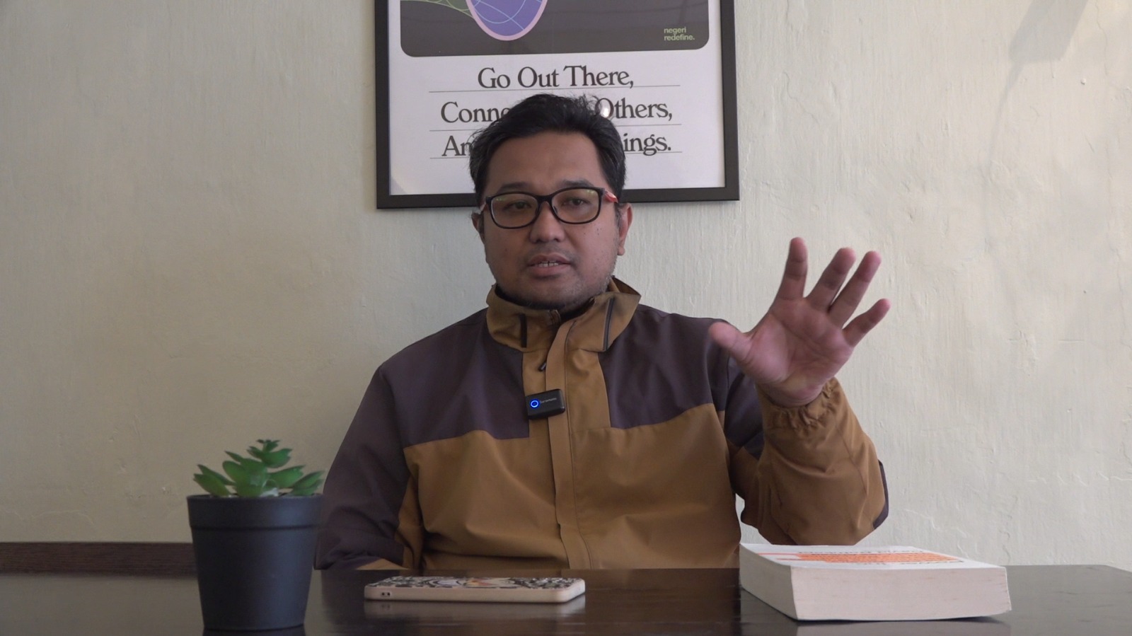 ‘… Bulat Lembaga Melantik Undang, Bulat Undang Melantik Raja’