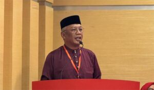 Jangan Samakan UMNO Dengan Dakwaan ‘Sakau’