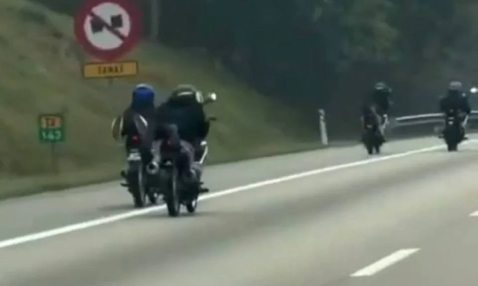 'Superman' ditangkap di Banting, kena denda RM1,000