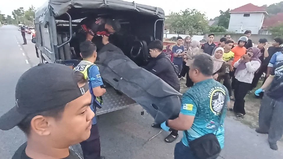 Empat cedera BMW bertembung lori tangki di Jambatan Pulau Pinang